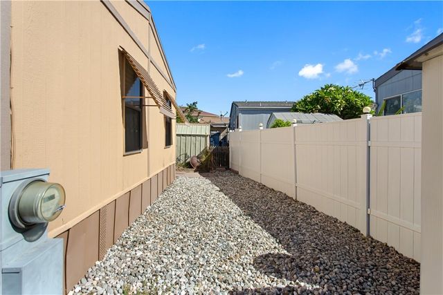 3667 VALLEY Boulevard 98, Pomona, CA 91768