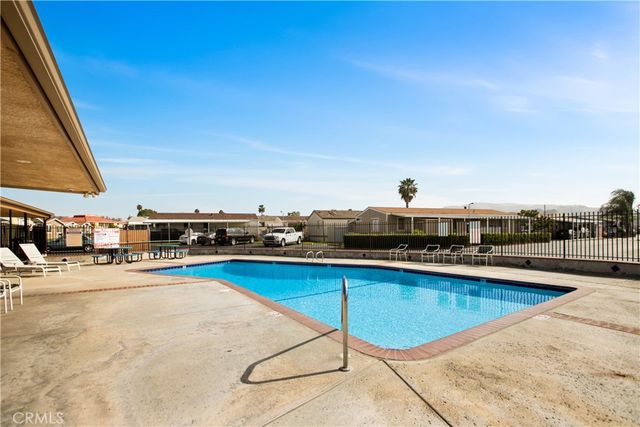 3667 VALLEY Boulevard 98, Pomona, CA 91768