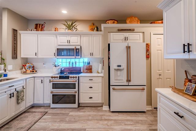 8027 SAINT ANDREWS WAY, Mount Dora, FL 32757