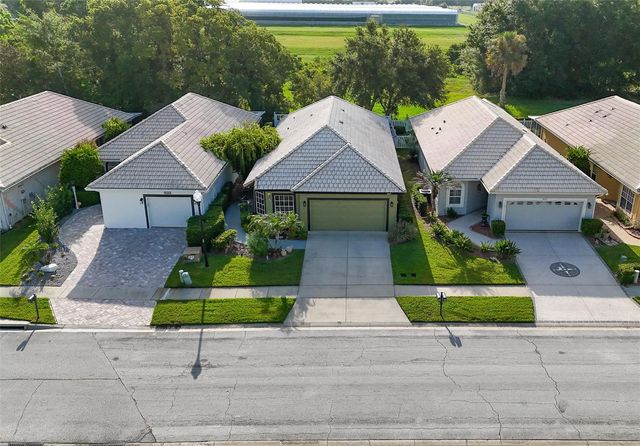 8027 SAINT ANDREWS WAY, Mount Dora, FL 32757