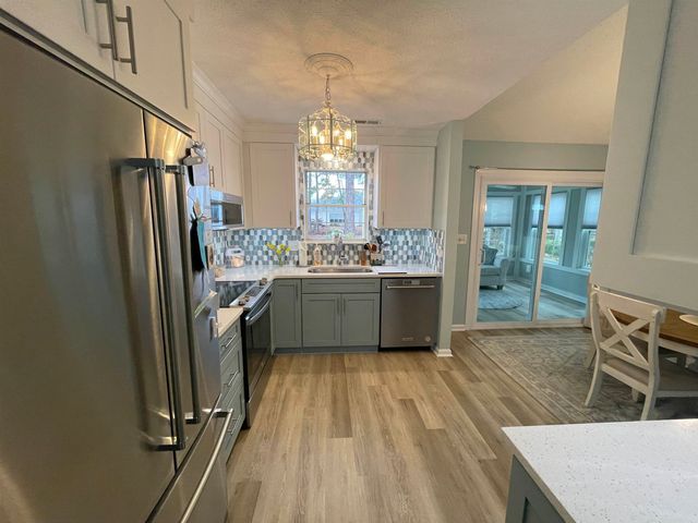 505 Night Heron Ct., Murrells Inlet, SC 29576