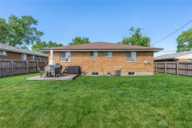 2740 Horstman Drive, Kettering, OH 45429