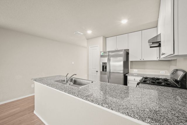 6443 Cibolo, Converse, TX 78109