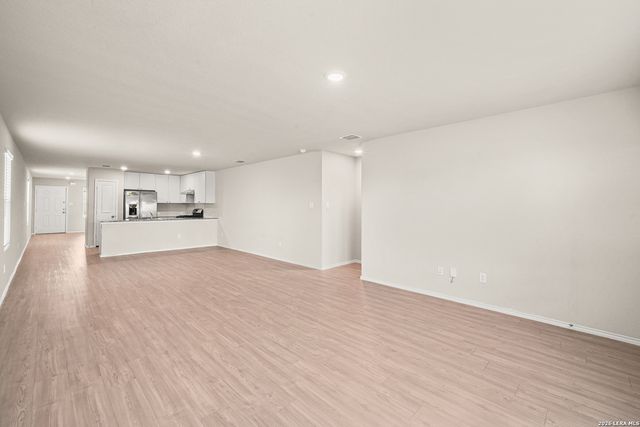6443 Cibolo, Converse, TX 78109