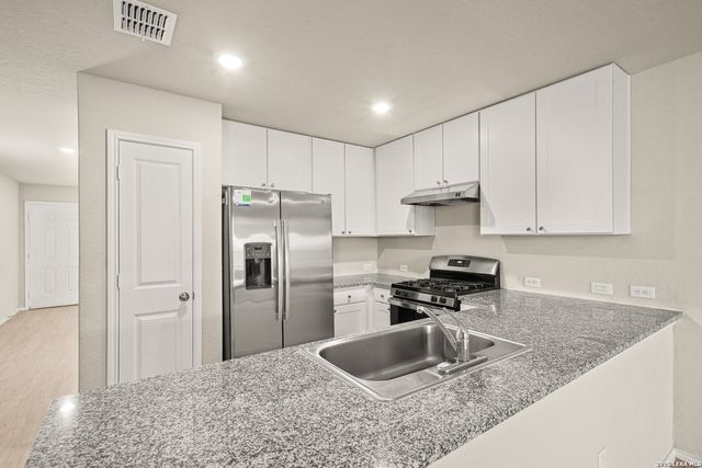 6443 Cibolo, Converse, TX 78109