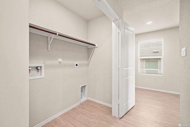6443 Cibolo, Converse, TX 78109