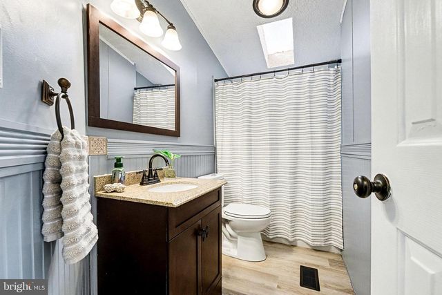 24 HATHAWAY DRIVE, Carlisle, PA 17015