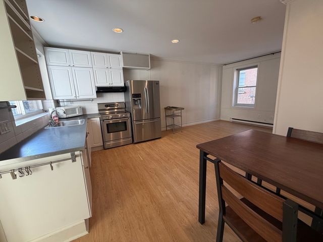 19 Salutation Street 32, Boston, MA 02109
