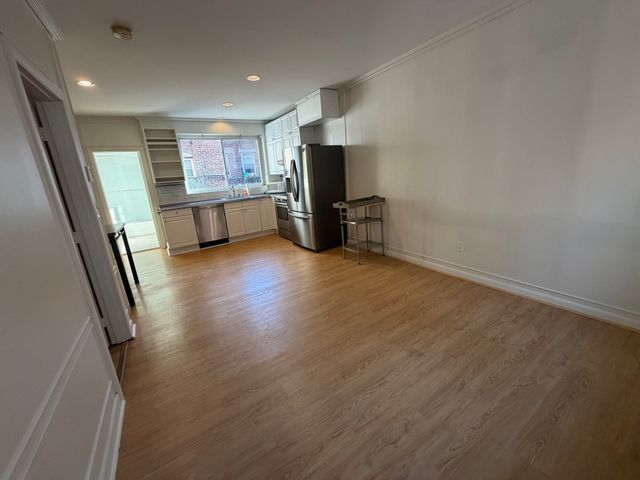19 Salutation Street 32, Boston, MA 02109