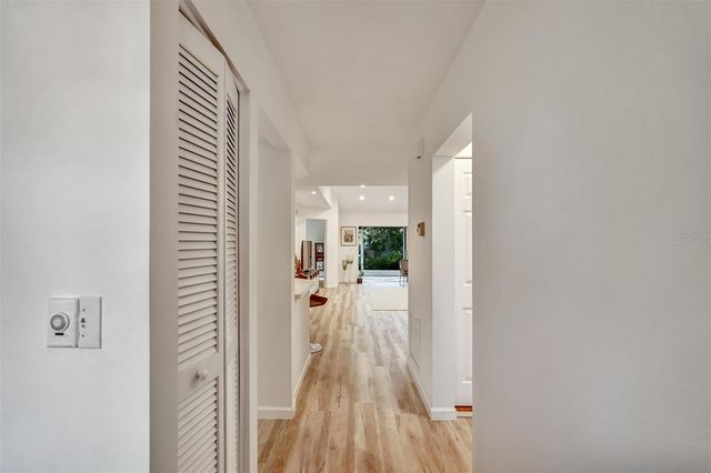 3448 TALLYWOOD CIRCLE 7050, Sarasota, FL 34237