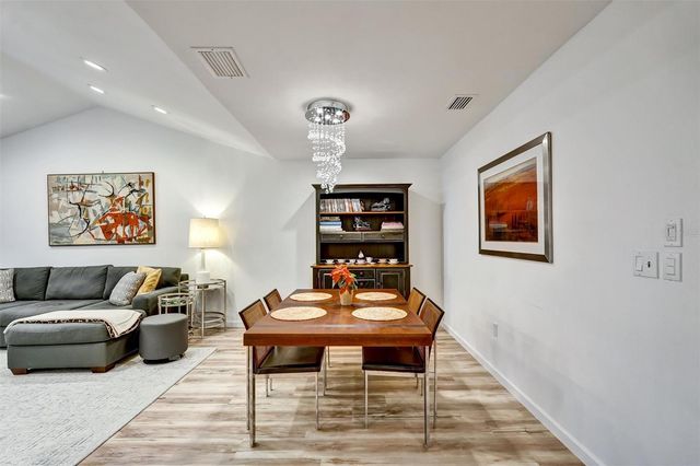 3448 TALLYWOOD CIRCLE 7050, Sarasota, FL 34237