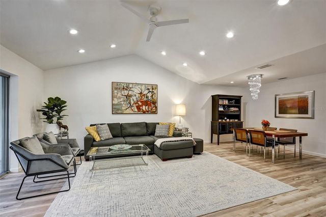 3448 TALLYWOOD CIRCLE 7050, Sarasota, FL 34237