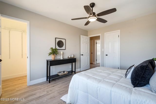 21 Beachway Avenue, Keansburg, NJ 07734