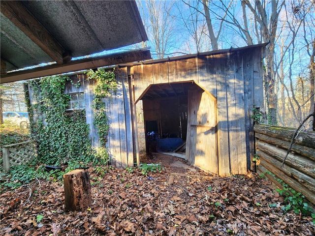 543 Fisher Valley Road, Dobson, NC 27017