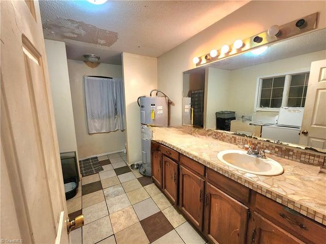 543 Fisher Valley Road, Dobson, NC 27017