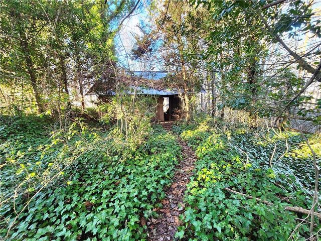 543 Fisher Valley Road, Dobson, NC 27017