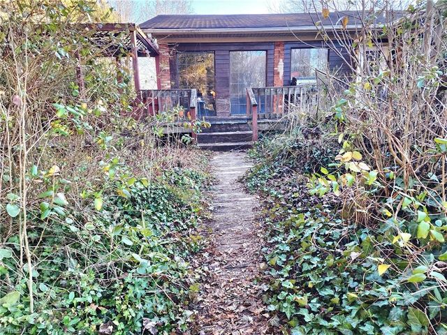 543 Fisher Valley Road, Dobson, NC 27017