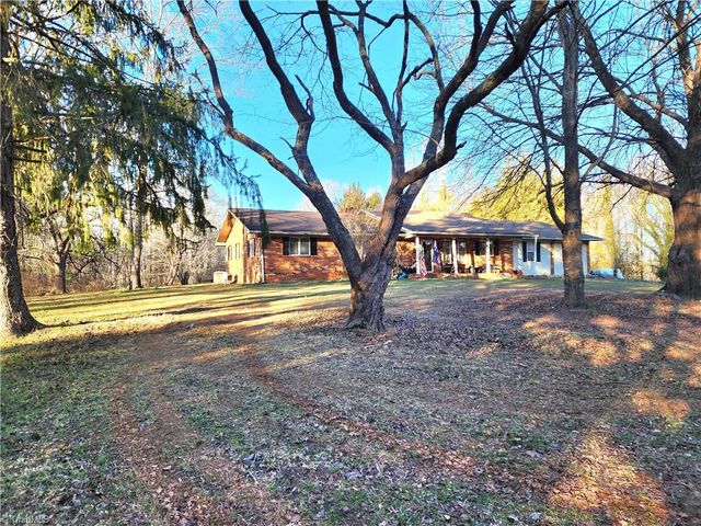 543 Fisher Valley Road, Dobson, NC 27017