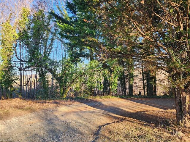 543 Fisher Valley Road, Dobson, NC 27017