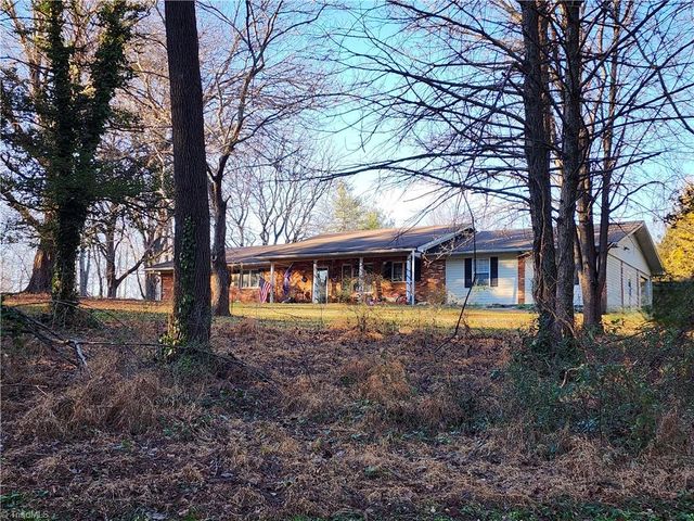 543 Fisher Valley Road, Dobson, NC 27017