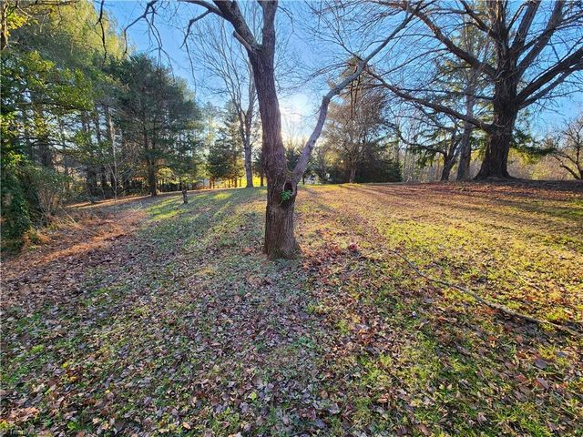 543 Fisher Valley Road, Dobson, NC 27017