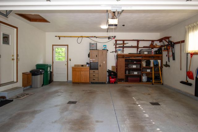 2849 Iowa Street, Battle Creek, MI 49037