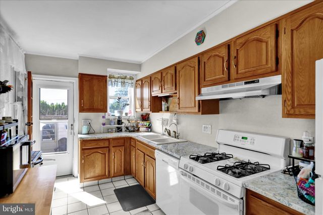 312 SUMMIT AVE, Reading, PA 19611