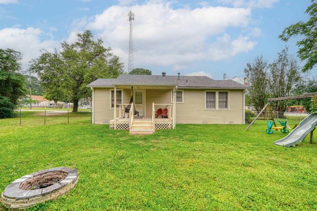 103 Fenton Rd, Longview, TX 75604