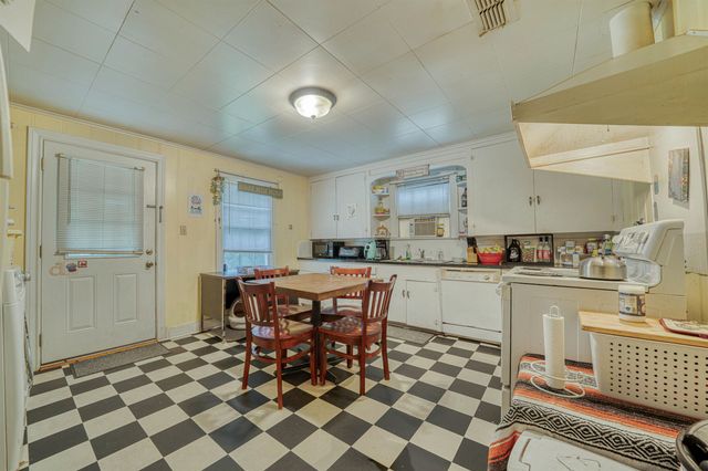103 Fenton Rd, Longview, TX 75604