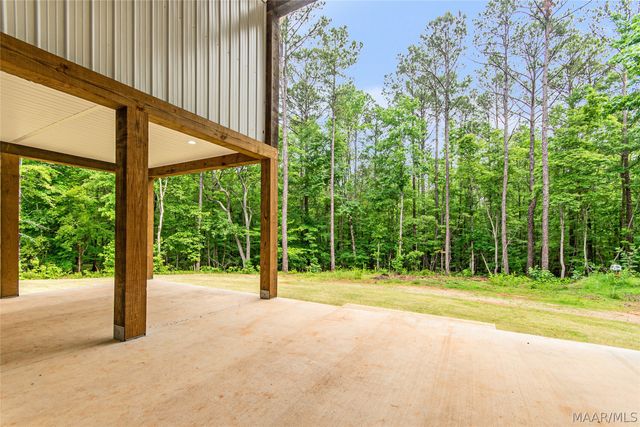 5595 Bradley Road, Wetumpka, AL 36092
