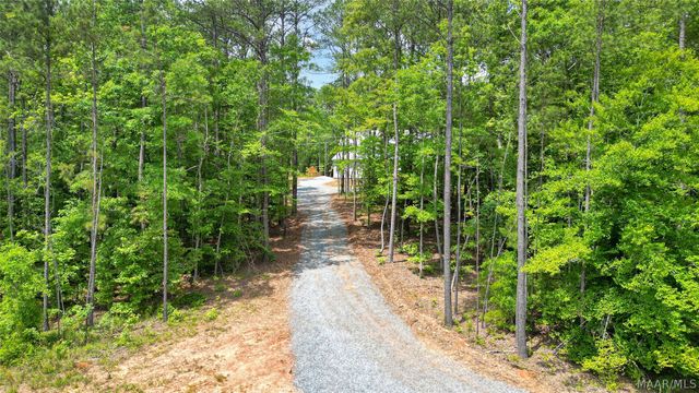 5595 Bradley Road, Wetumpka, AL 36092