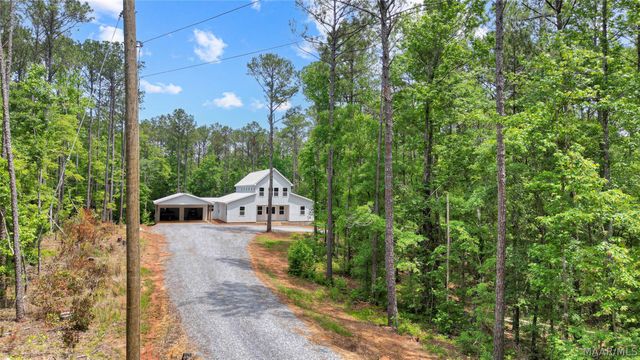 5595 Bradley Road, Wetumpka, AL 36092