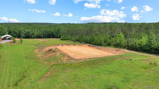 5595 Bradley Road, Wetumpka, AL 36092