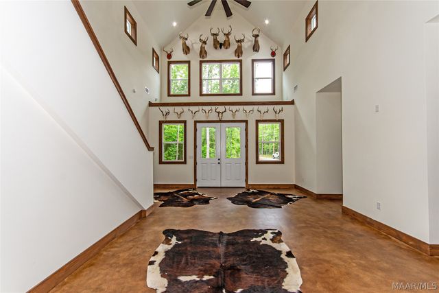 5595 Bradley Road, Wetumpka, AL 36092
