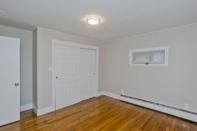 177 Marion St, Chicopee, MA 01013