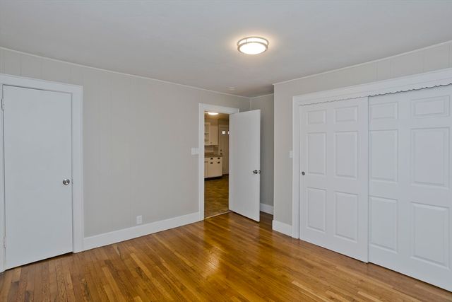 177 Marion St, Chicopee, MA 01013