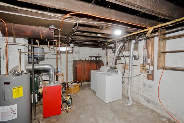 177 Marion St, Chicopee, MA 01013