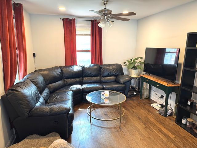 805 Norfolk Avenue, Westchester, IL 60154