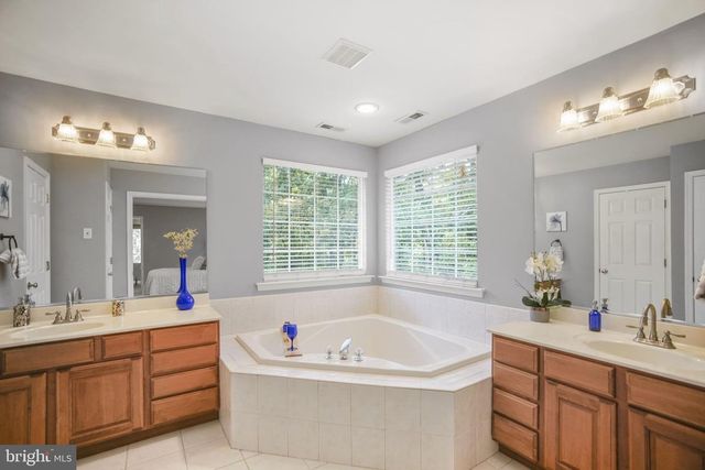 420 Tuckerton Road, Medford, NJ 08055