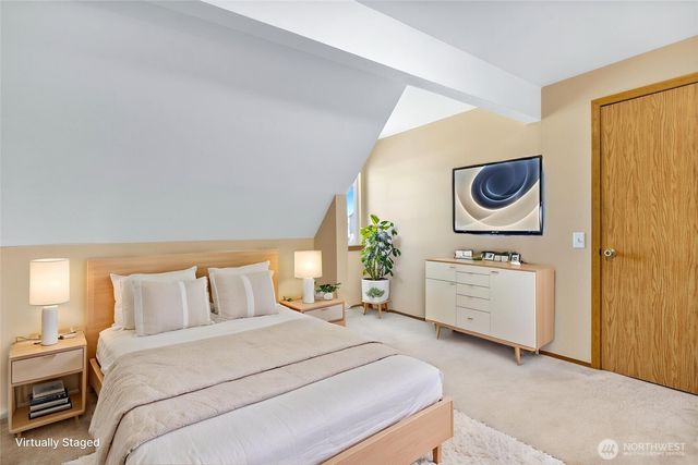 122 Bellflower Road, Bothell, WA 98012