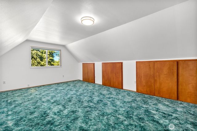 122 Bellflower Road, Bothell, WA 98012