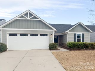 6016 Bellastead Drive, Charlotte, NC 28214