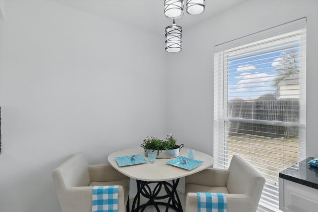 1661 Clydesdale Drive, Lewisville, TX 75067