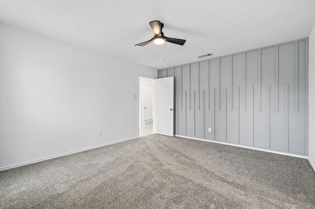 1661 Clydesdale Drive, Lewisville, TX 75067