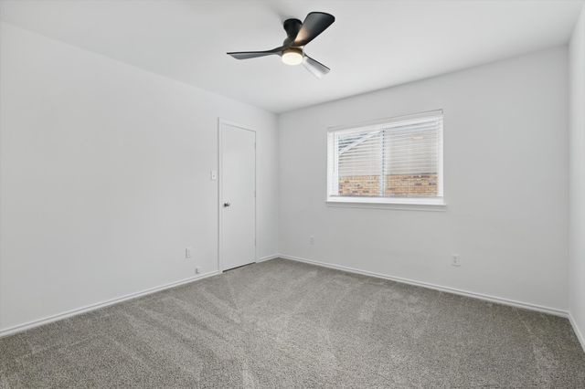 1661 Clydesdale Drive, Lewisville, TX 75067