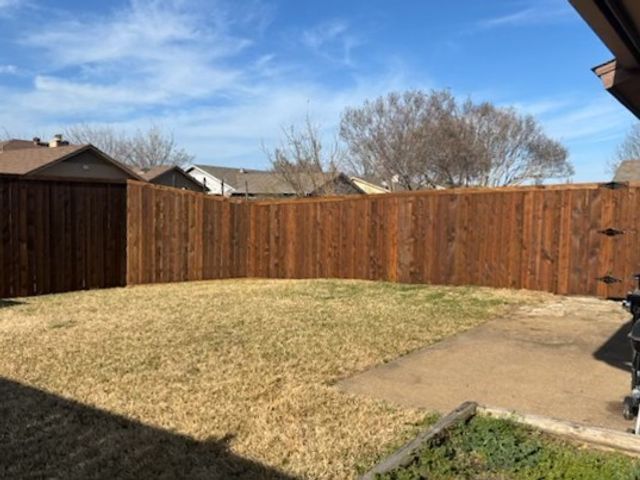 1661 Clydesdale Drive, Lewisville, TX 75067