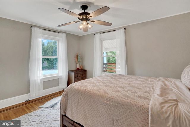 828 S QUEEN ST, York, PA 17403