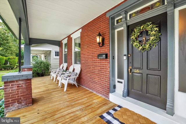828 S QUEEN ST, York, PA 17403