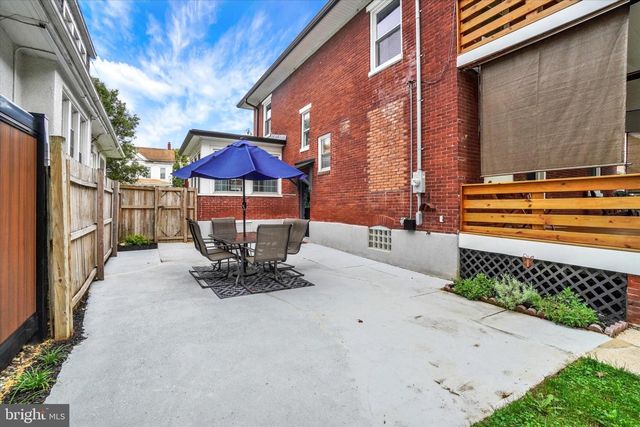 828 S QUEEN ST, York, PA 17403