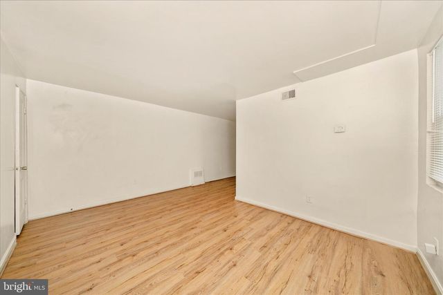 1208 RAUM ST NE, Washington, DC 20002